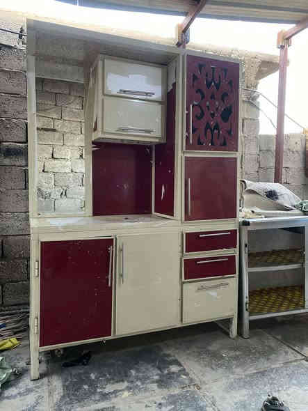 غراض للبيع مكان دوره اكو توصيل ***********
