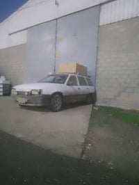 اوبل كاديت كير محرك مكفول تخم تاير جديد باتري جديد صدر نص عمر