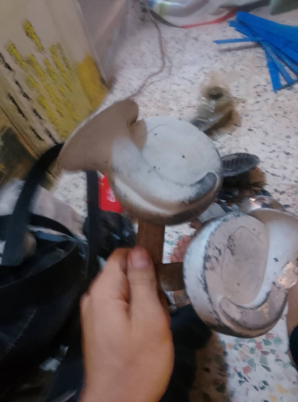 للبيع
***********

