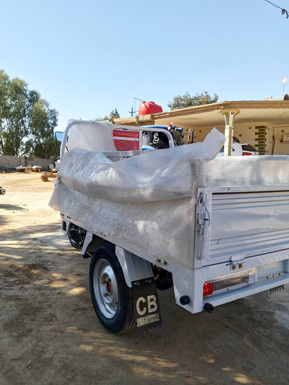 السلام عليكم
 للبيع ستوته ام الطير موديل 2026 زيرو زيرو
( اوراق كامله) 
ويل صب تاير13  دشبول الكتروني مكينه 200cc
للاتصال *********** مكاني ديالى 🍊 الخالص
