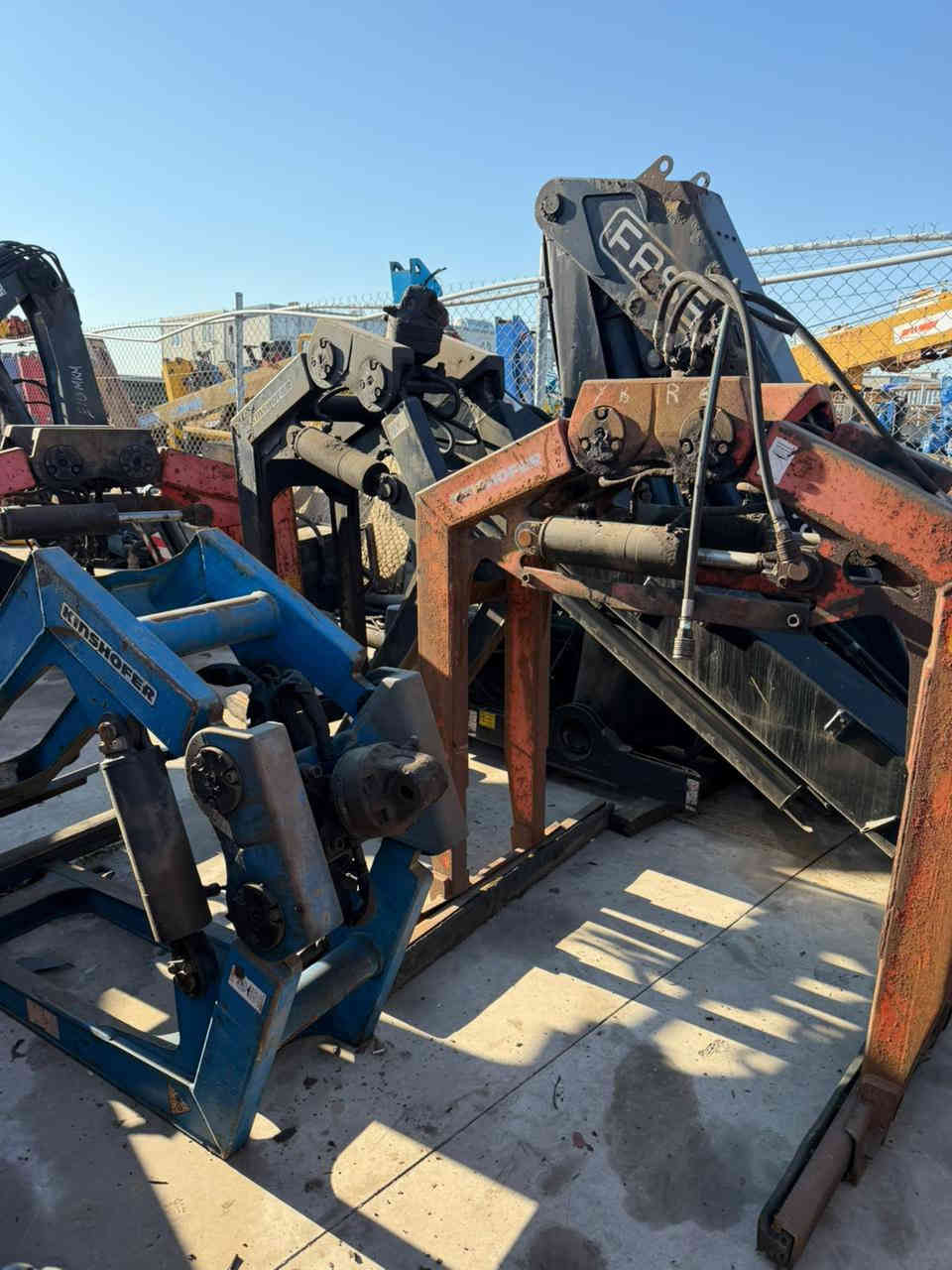 للبيع كماشة الماني ما مشتغل بل العراق اتصال ***********
