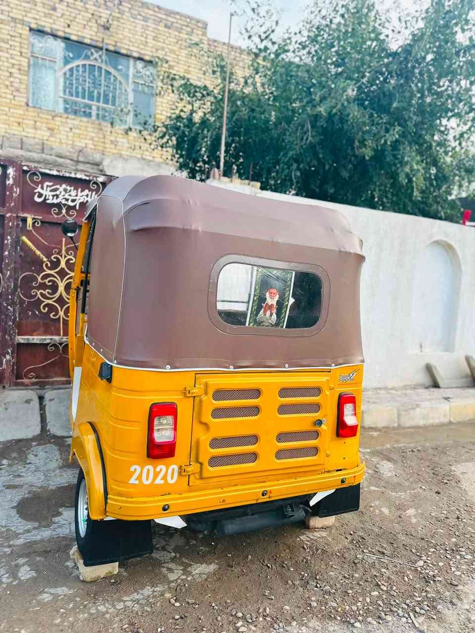 تكتك لبيع موديل 20 تفاصيل ع الرقم
***********
