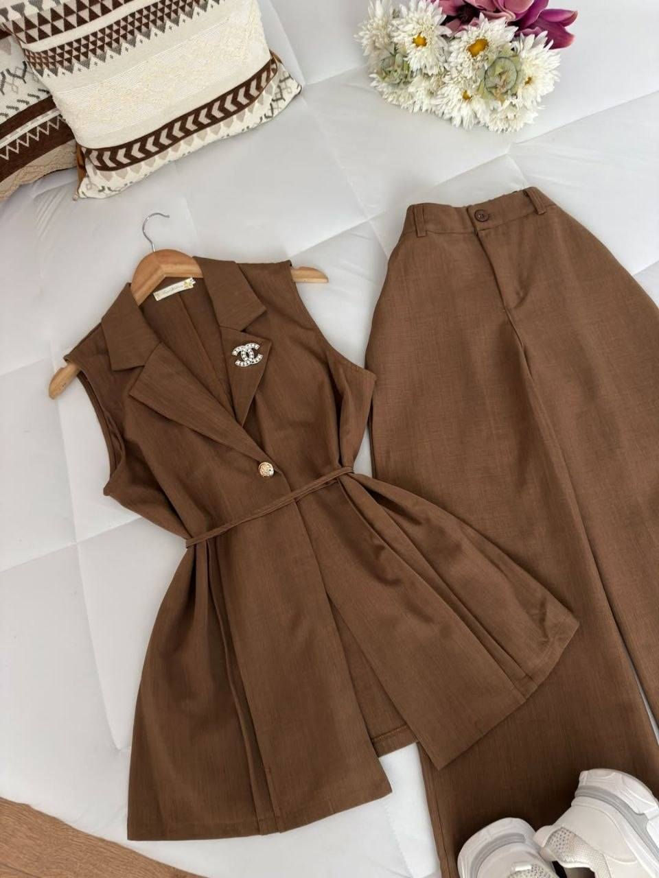 بّـسًـمِ آلَلَهِ آلَرَحًـمِـن آلُرحٍيَم 🌹🍃

أللهم أرزقنا رزقًا حلالا طيبا مبارك فيه ولا تجعلنا نحتاج لغيرك 🤲 🤍
ـــــــــــــــــــــــــــــــــــــــــ

طقم قطعتين يلك  +  بنطرون    🥹

نوع الخامه كلبلك تركي🇹🇷

حيل نازك بل لبس 👌🏻

القياسات يلبس 👇🏻
40 42 44 46


**إذا كنت صاحب هذا الإعلان وتريد حذفه لأي سبب، رجاءا أرسل رسالة إلى الدعم الفني**