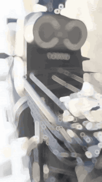 للبيع السعر ٢٧٥ وبي مجال رقمي ***********
