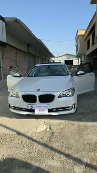 بي ام 730li ٢٠١٤ • ٣.٠ ٦ سلندر • رقم دهوك