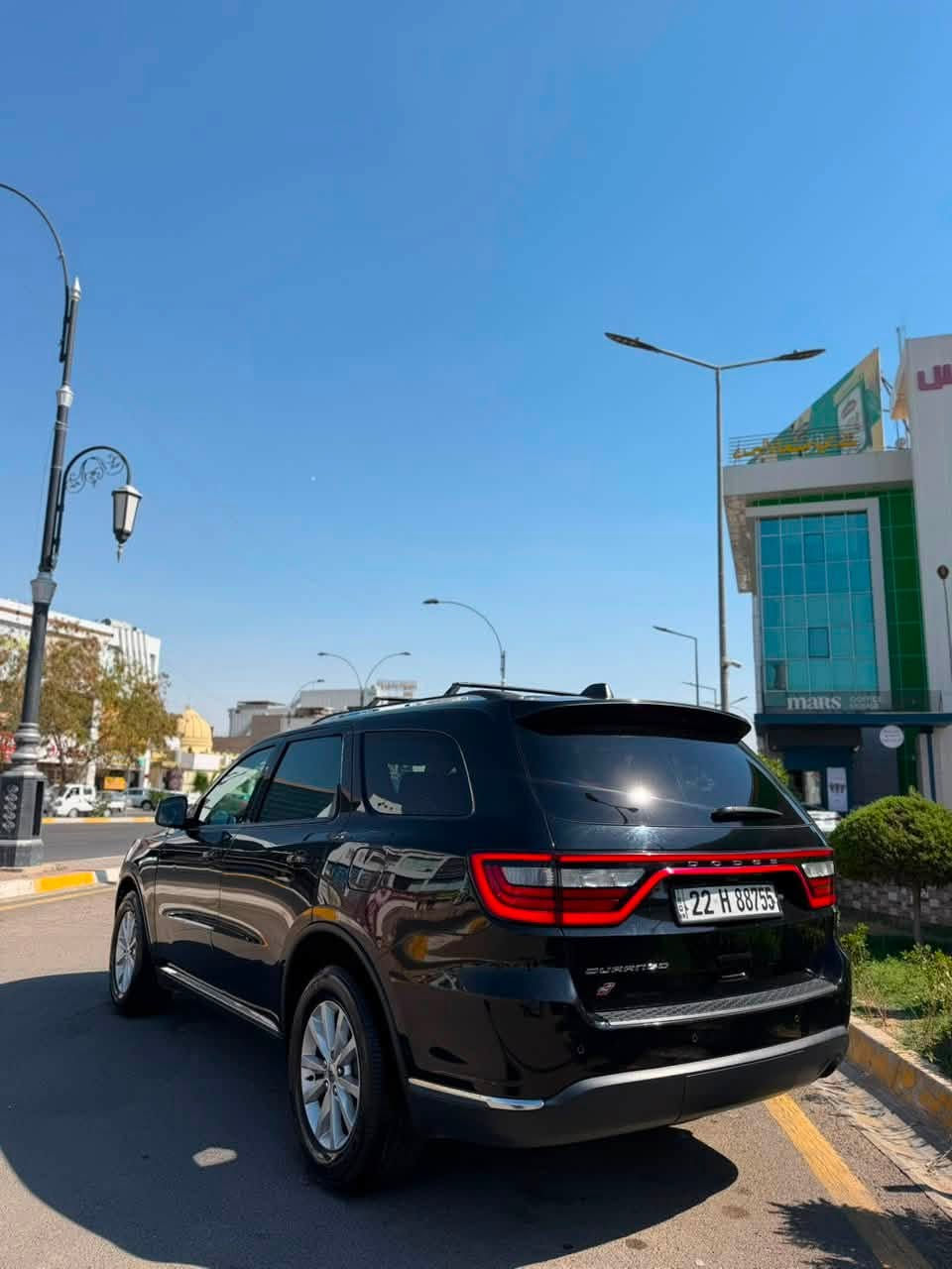 سلام عليكم
دوج دورنكو sxt 2021 
مواصفات معروفة sxt
لون اسود رقم اربيل باسمي 
ماشيه 50 ميل 
بيها صبغ جاملغ سايق وبنيد محدث Gt صورة حادث مرفق مع الصور 
مكان سياره كركوك 
سعر 240 بيها مجال بسيط
***********
