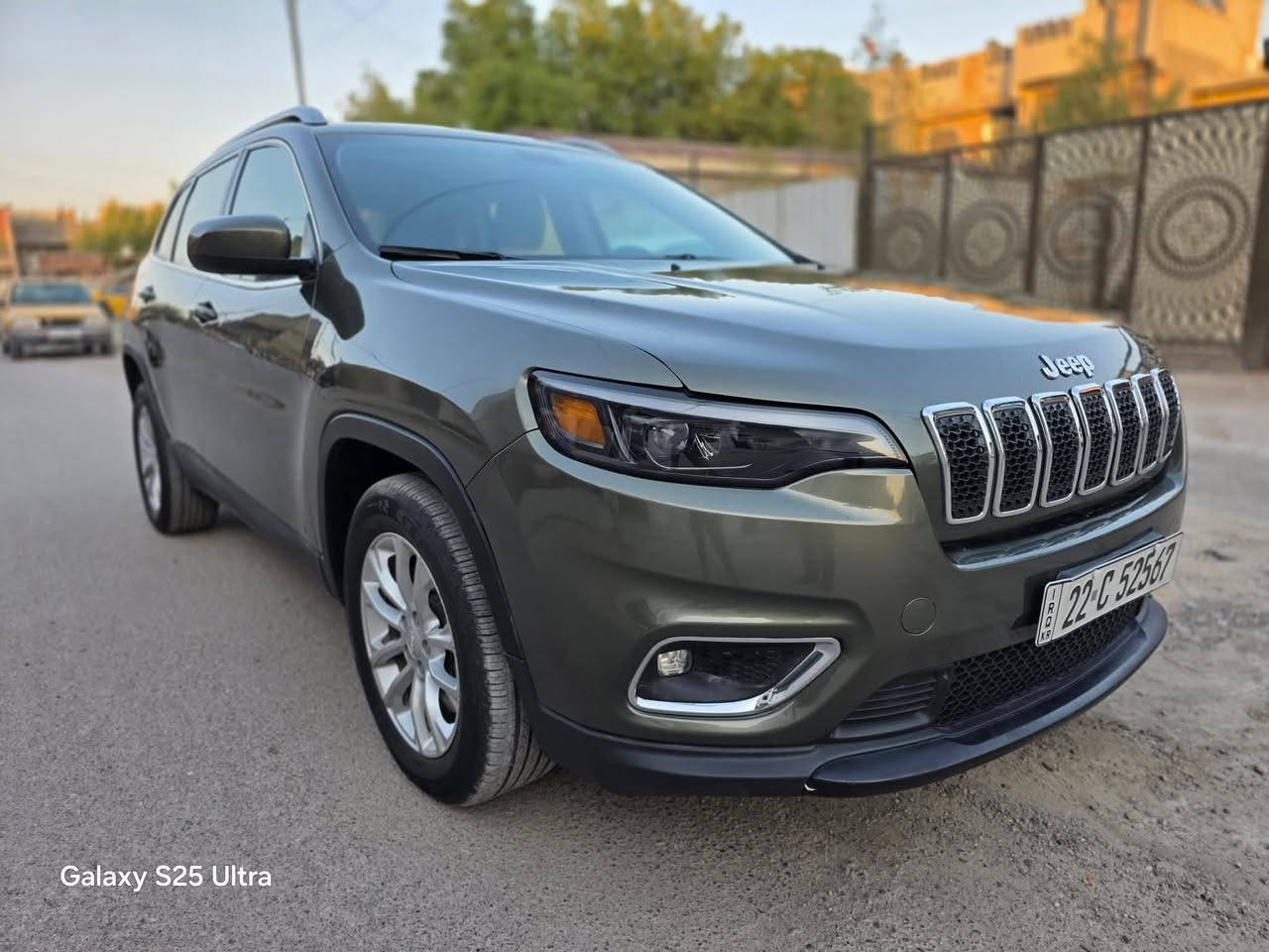 جيب بزون ٢٠١٩ وارد امريكي حادث مرفق بالصور تقريبا بدون حادث سونار مرفق محرك ٢٤٠٠ داخل بيجي شاشه وكاميرا تحكمات سايد بريك دكمه تبريد قطعتين صدر امامي خلفي شركه سياره جاهزه من كلشي مكان السياره بغداد باسمي السعر ١٣٢ ورقه للاتصال ***********
