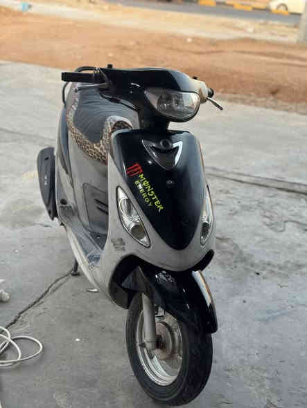 منغولي مامفتوحه شرط وين مايعجبك تفحص متوازي عل بيع صار سبوعين من طلعت من لرمبه وموجوده ورقة لوكيل متوازي عل فلوس سعره500وبيهه مجال مختمه من طول لطول 0783 892 0878
