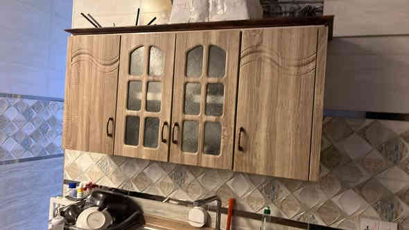 السلام عليكم عندي كاونترا ثلاث قطع سنك وميز وملحق للبيع نهايته ٥٠٠ الف الشراي يتصل *********** المكان صليخ
