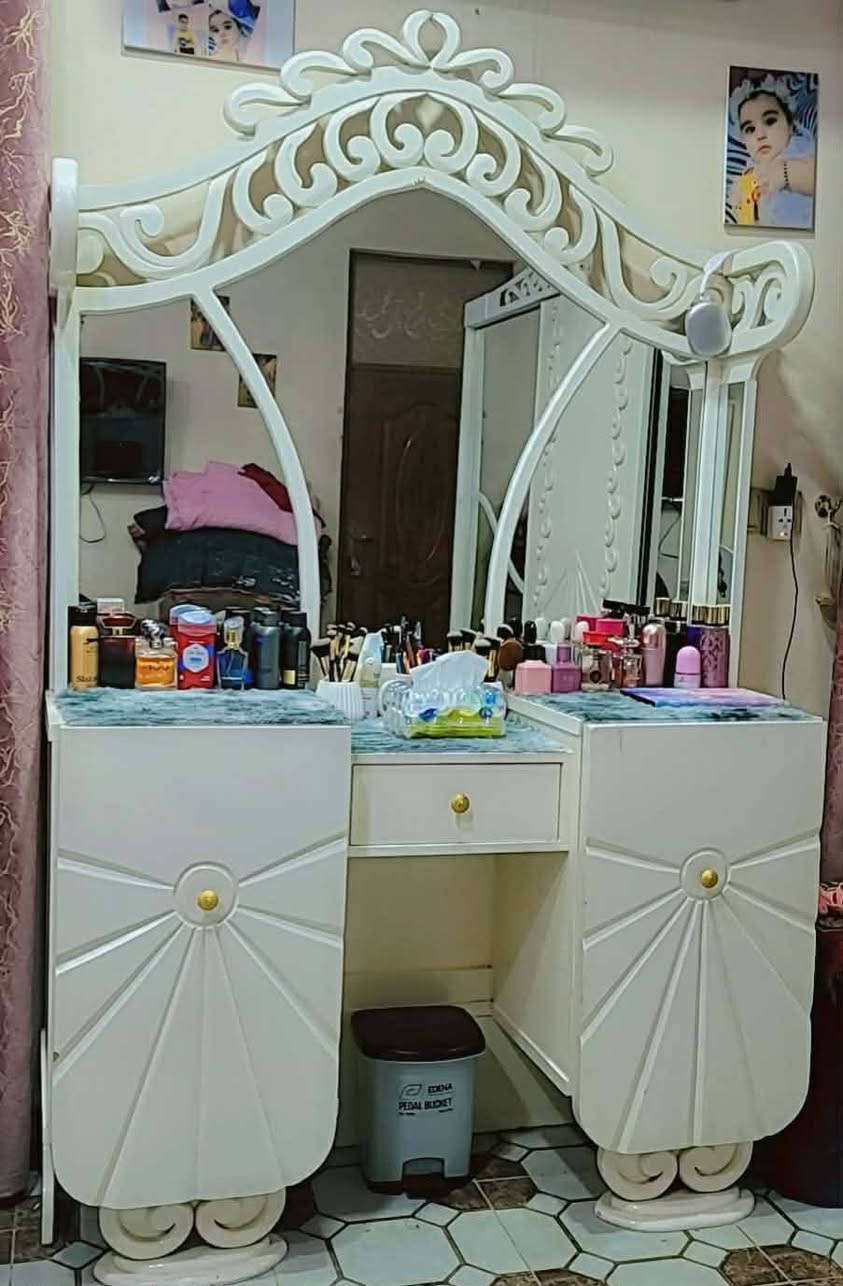 غرفة صاج تسكام درجة اولى تصميم تركي ما بيها اي ضرر بمليون و200 وبيها مجال بسيط للشراي صدك يدخلي خاص ونتفق مكان الشرطة الخامسة شارع المدارس مسكمتها ب2 و850


**إذا كنت صاحب هذا الإعلان وتريد حذفه لأي سبب، رجاءا أرسل رسالة إلى الدعم الفني**