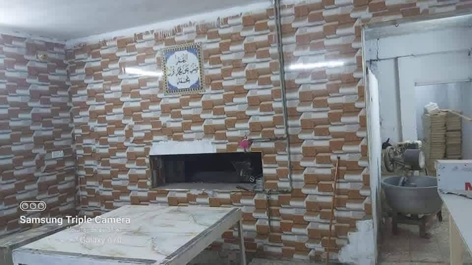 🌹 اللهم صل على محمد وآل محمد 🌹

السلام عليكم ورحمة الله وبركاته 
بيت مع فرن في بغداد- النهروان للبيع

مواصفات البيت 
بيت للبيع على شارع المستشفى منطقة 7000 البيت يحتوي على صاله ومطبخ وغرفتين نوم وفي مقدمة البيت يوجد فرن البيت صب مسلح وكاشي كامل مابيه اي نقص.

مواصفات الفرن
فرن كامل المواصفات جميع اغراض الفرن جديدة غير مستعملة .

للاستفسار الاتصال على الرقم التالي :
***********
***********
