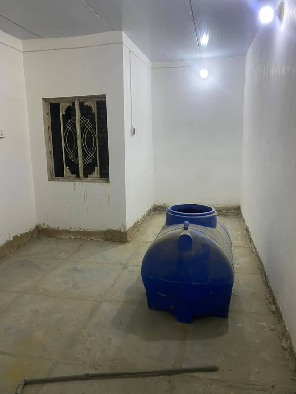 نص قطعه للبيع بال ١٠٠قرب كراج ابو حفيشه
للاستفسار ***********
