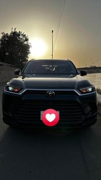 للبيع سيارة Toyota Grand Highlander موديل 2024 XLE. السيارة بمواصفات ر...