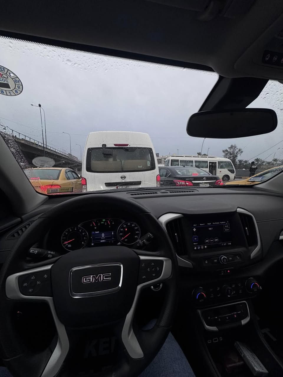 جمسي تيران ٢٠٢٢
قطعة وحدة فقط بدون ايرباك ((جميع الايرباكات سليمة )) 
باسمي تحويل ثاني يوم
 كلها على وضع الشركة 
مراوس بتيران At4 او دينالي حادث بسيط


**إذا كنت صاحب هذا الإعلان وتريد حذفه لأي سبب، رجاءا أرسل رسالة إلى الدعم الفني**