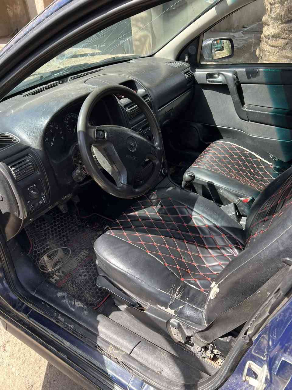 السلام عليكم أوبل استره موديل2002بلاديه بدون صبغ محرك 16 مسكر كير عادي السعر ٤٥  للتواصل *********** بيع أو مراوس حسب القناعه العنوان بغداد قرب جسر دوار التاجيات
