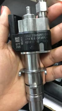 حاقن وقود • قطع غيار