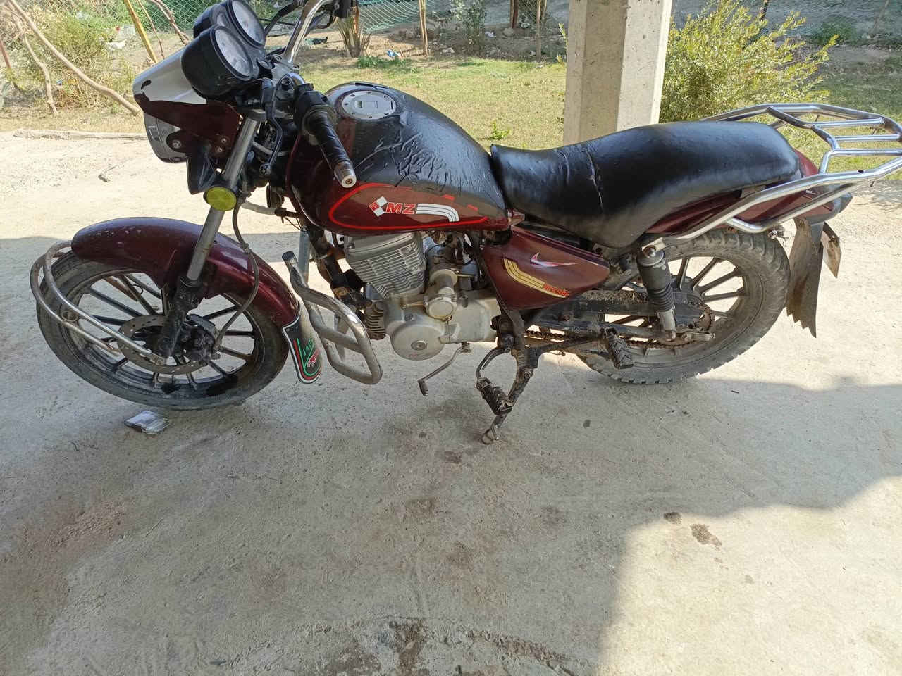 موطور لبيع سعر 6000.        ***********
