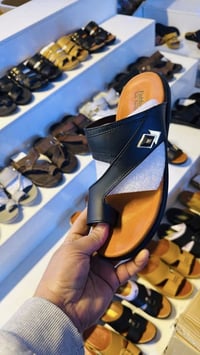 شحاطات • رجالي شبابي اطفال • سوق المحاويل