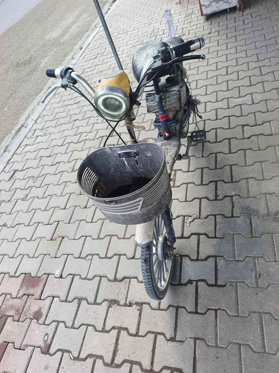 ماطور شحن بطاريه نص عمر سعرها 125 كركوك مراروس هم ويا ماطور ياماها


**إذا كنت صاحب هذا الإعلان وتريد حذفه لأي سبب، رجاءا أرسل رسالة إلى الدعم الفني**