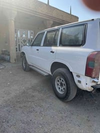 لبيع نيسان بترول مديل 2008 محرك 4500بخاخ سياره جديده مصبوغه عام جماليه...