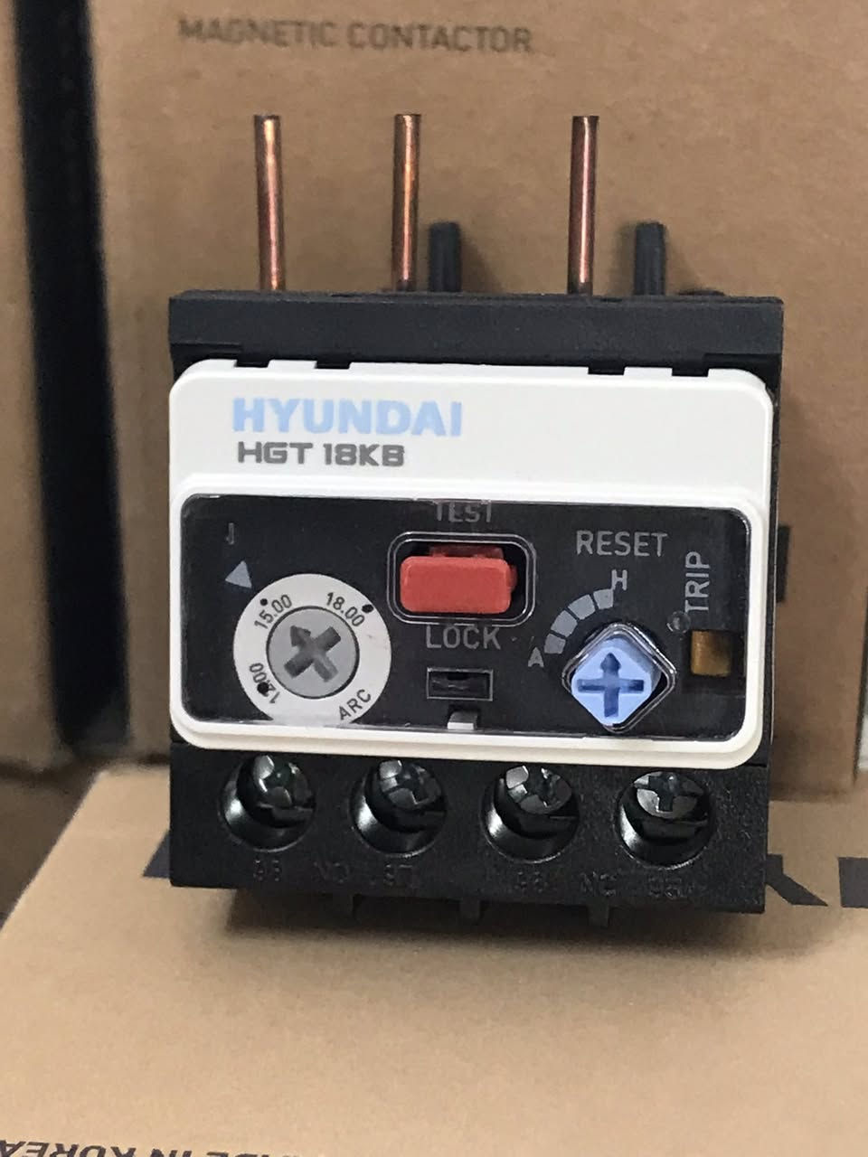 من رخصة الادمن:
بسبب الوعود الكاذبة نعيد نشر

مواد سيطرة جديدة غير مستعملة

1- كونتكتر هونداي 25 امبير (5 قطع).
2- اوفرلود هونداي 10 امبير(4 قطع).
3- فيزفلر izmir (3 قطع).
4-رلي 11 بن (7 قطع).
5- كونترول سويج (10 قطع).
6- مصباح اشارة اخضر واحمر(20 قطعة).
7- مفتاح اميرجنسي (2 قطعة).


**إذا كنت صاحب هذا الإعلان وتريد حذفه لأي سبب، رجاءا أرسل رسالة إلى الدعم الفني**