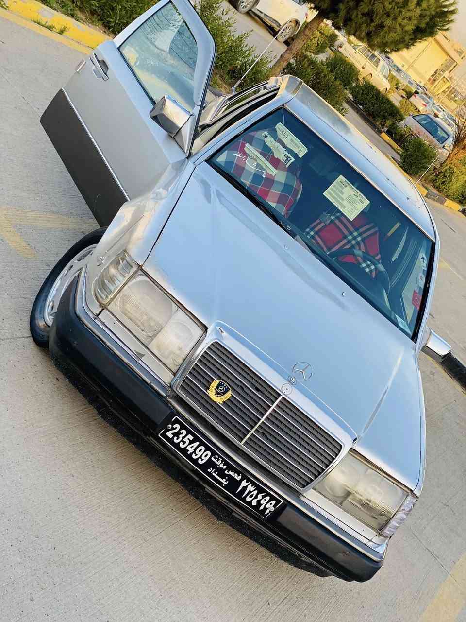 بؤ فرؤشتن  /دانسقه و كلاسيك
مـــارســــيـــدز  E300 🦅
سعري  ٣١  وه ره قه مةجال
ئارمي پلاستيك سليماني 
گيروو مه كينه ي ئه رنه ب 
مه كينه / vvt2500 🛫
ماشاءالله له قوه ت هه ستاني 
سپير ي بيلادي
له گه ل ماوه
مـوديل٩٠
ده عم و چال و ساردى نيه 
سلايت 
مكةبة رة ي بيلاد 
گێڕو مەكينه و ئاكسلى لؤك لؤكه 
ده مارى وه ك بيلادى ماوه
ره نگ / سلڤه ر 🩶 
گێڕ ئتؤماتيك /بيلاد 
ABC
قفل مه ركه رى
گه رمي مه زبووت
کارەبای کامل مەزبوت
جام عادي بيلاد
ده بل ئالير 
تاقم تایەو ويل كةپ بيلادي 
ناوی  ده قي شەریکە
هەیکەلی دەرەجە یەک
چركةية ك و ٢ گه لا ببره
بەشەرتی تەقەو رەقە …
هەمو گیانی لەسەر شەریکە ماوه
٢٥٠  دينار مه سره في نيه 
سيرڤي كامل 

ئارم /ئةوةليات / موس براوه به شه رت ..

ژم. ☎️☎️
***********
***********
