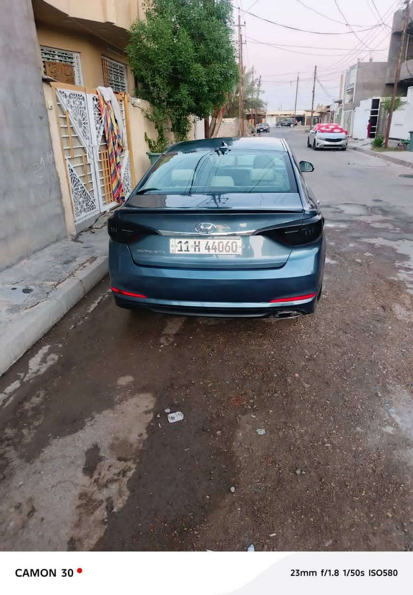 سلام عليكم لبيع سوناتا موديل2016واردامريكي سيارةشاشة كامرة دوارة تحكمات ستيرن مري شفط شارة بل مري سيارة بيها قطعتين صبغ  سيارة جاهزة من كلشي وحلو من صور سعر 110  ستفسار ***********.  ***********.
