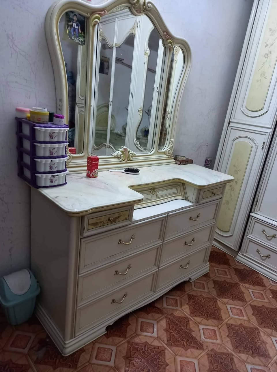 غرفه نوم للبيع ب 300 وبيها مجال مكاني جسر ديالى


**إذا كنت صاحب هذا الإعلان وتريد حذفه لأي سبب، رجاءا أرسل رسالة إلى الدعم الفني**