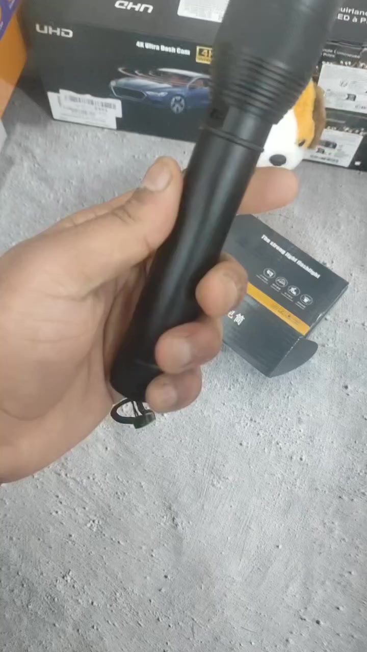 لايت شحن تايبسي كله حديد جديد لوك


**إذا كنت صاحب هذا الإعلان وتريد حذفه لأي سبب، رجاءا أرسل رسالة إلى الدعم الفني**