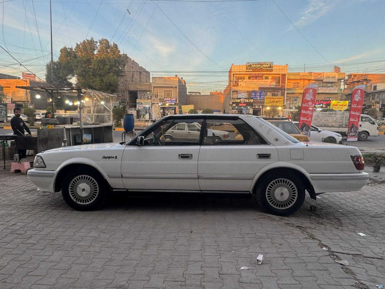 سعر السيارة 68 وبيها مجال بسيط للشراي 

رقم الهاتف ***********
