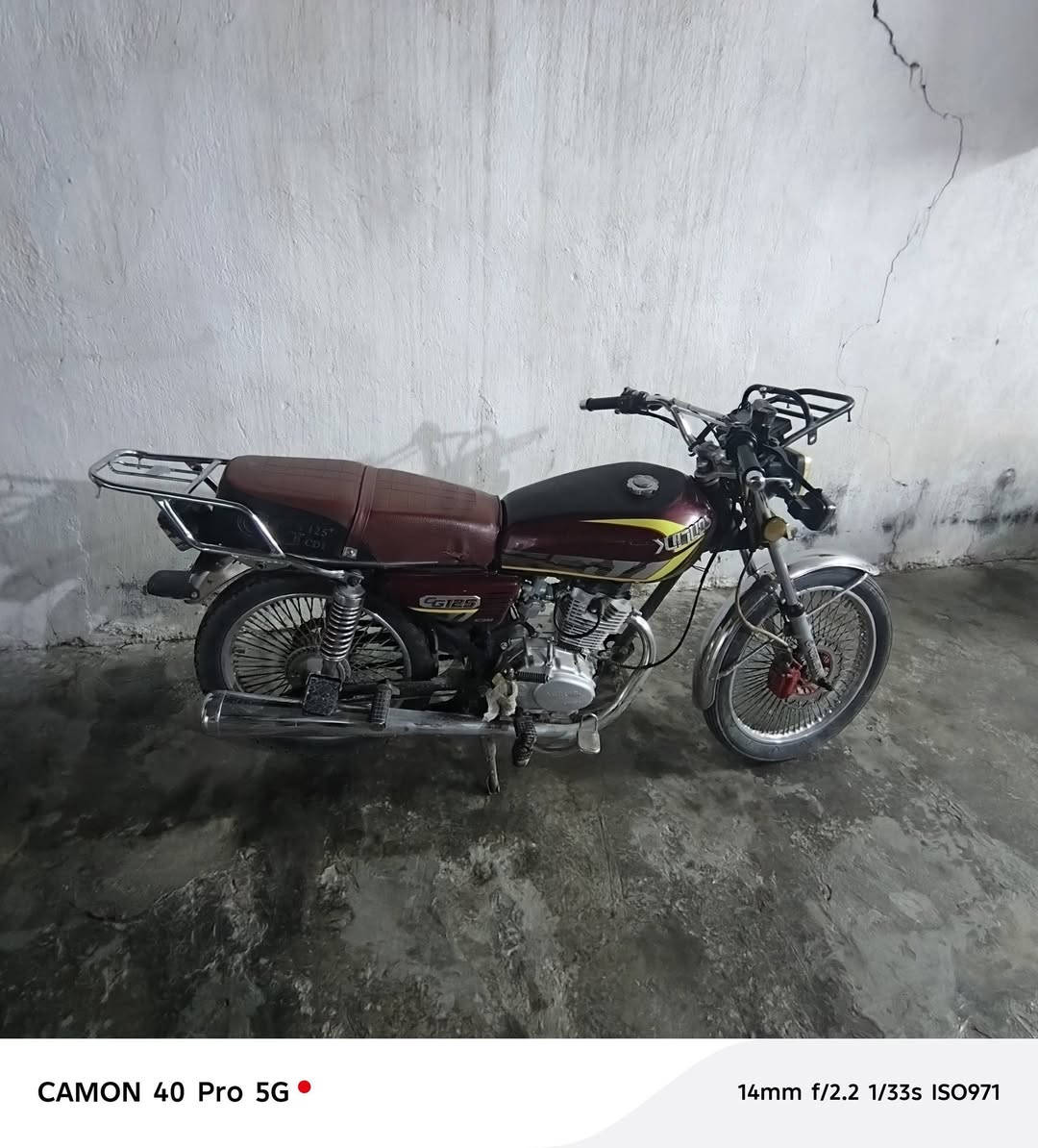 دراجه سولنك إيراني  موديل 2024  صلنصه كاتم   السعر450وبي مجال اتصل ***********
