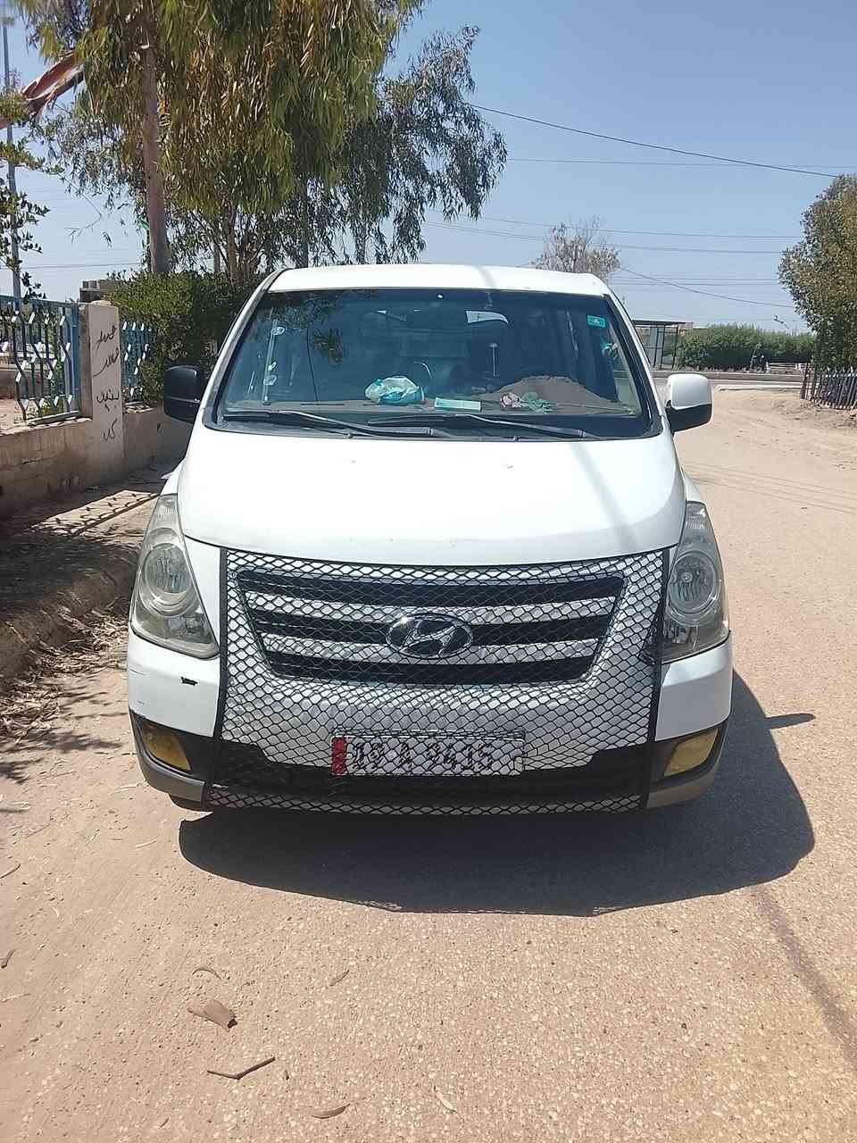السلام عليكم سياره للبيع ٢٠١٠بسمي شراي يخابرني ***********
