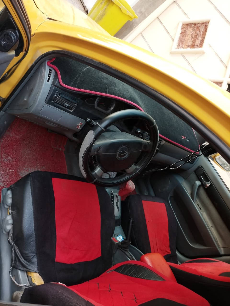 اوبترا موديل 2010 رقم جديد لون اصفر شركه مصبوغة عام جماليه تبديل جاملغ امامي جهه السائق مصفره هيئه وغرامات عنوان بابل مركز الحله السعر 65
الاتصال على الرقم ***********
