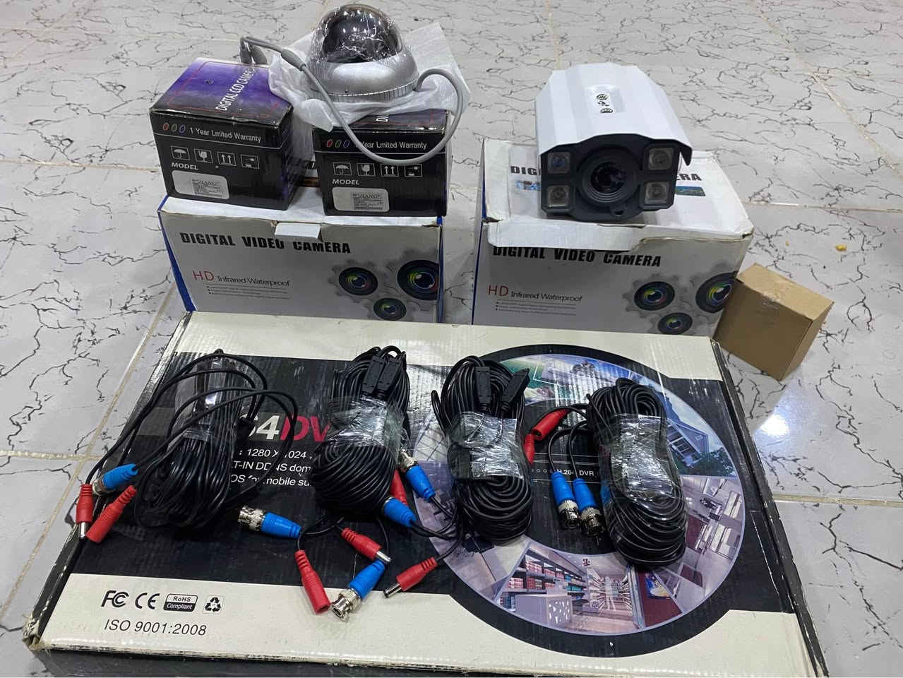 كاميرات جديدة غير مستعملة موجودة ببعشيقة كامل ويا الديفي آر والكيبلات والحمالات الحمدانية, نينوى


**إذا كنت صاحب هذا الإعلان وتريد حذفه لأي سبب، رجاءا أرسل رسالة إلى الدعم الفني**