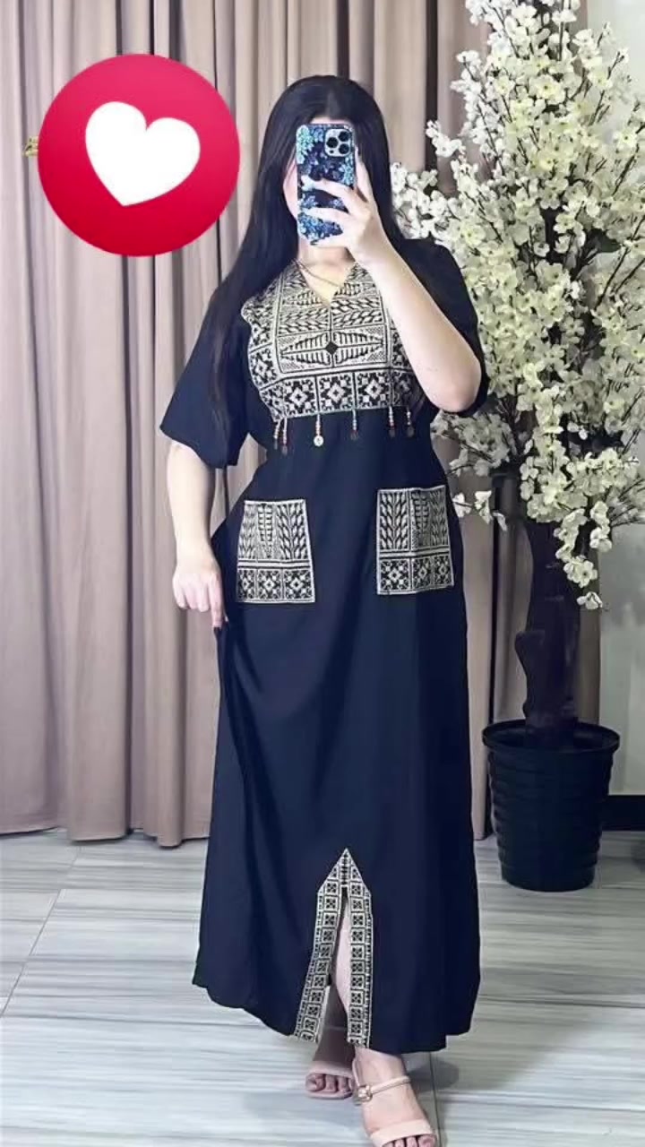 کلابيات تلبس قياسات خاصة 🦋🌷
للحجز والاستفسار خاص🤎🌟
توصيل لكافة المحافظات🌷🚛
السعر 15🍁🤍
 #بغداد #العراق #ملابس_نسائي #كلابيات_مصرية #بيتي


**إذا كنت صاحب هذا الإعلان وتريد حذفه لأي سبب، رجاءا أرسل رسالة إلى الدعم الفني**