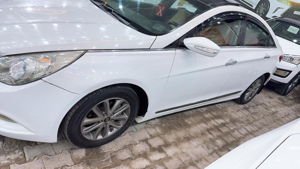 سوناتا وارد خليجي 
موديل 2011
فول مواصفات 
مكينه كير حداديه 
جاهزه سياره من 
كلشي السعر 97 
مكان السياره 
نجف الاستفسار 
هذ رقمي 
***********￼￼
