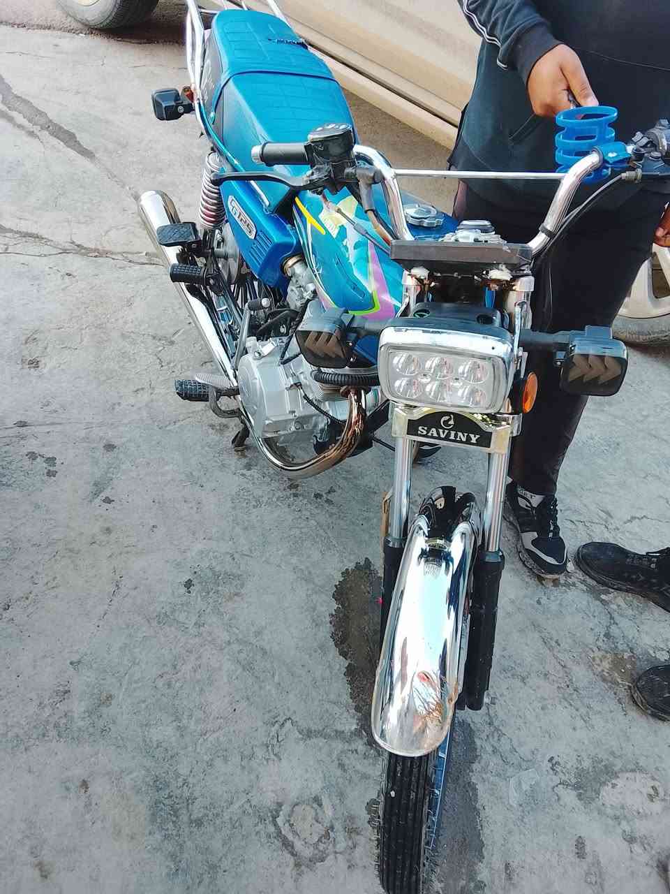 سلام عليكم
دراجه سولنك موديل 2024 مامفتوحه المكينه 
جاهزه من كلشي شغال بيها 
مكاني بغداد بسمايه 
*********** السعر(500) وبيها مجال
