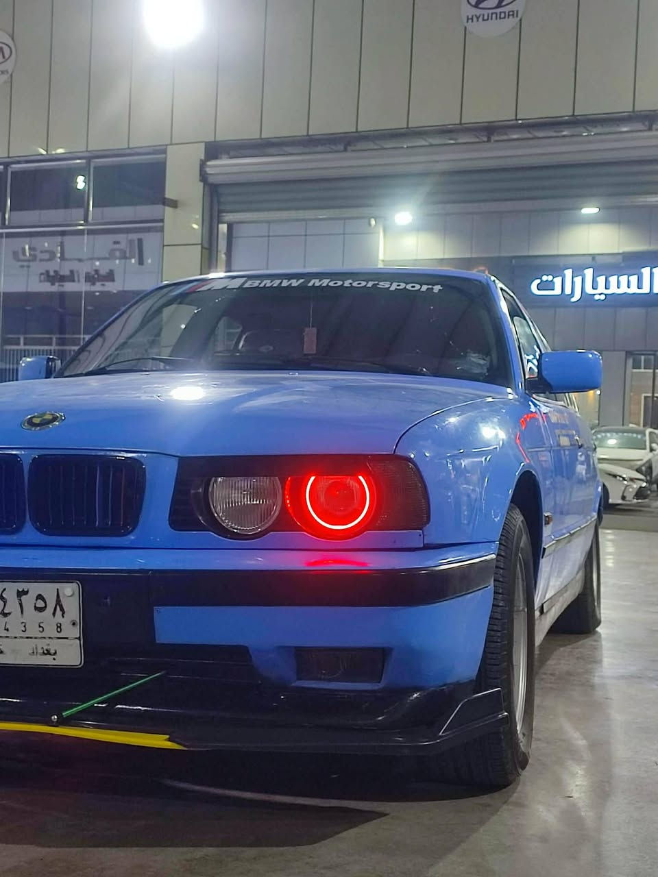 سلام عليكم بي ام. موديل91  525 مسكر عدل
لون مميز 
مصبوغه عام جماليه
 وبيهه مكانات معجون 

كير مكينة مكفول
رقم بغداد بسمي 
مشروع وطني 
كشنات جلد اوف وايت.
تحكم كهرباء سلايت طكتين. 
تخم تاير جديد. نقصهه حداديه فقط
منظومه زنون. 
كهربائيات كلهه شغاله.
دبل يرباك.
تبريد شغال منظومه كامله جديده 
سعر58
وبيهه مجال  حك الجيه 
مكاني محموديه
شراي اتصل وتدلل خاص ماجاوب 
 م***********
