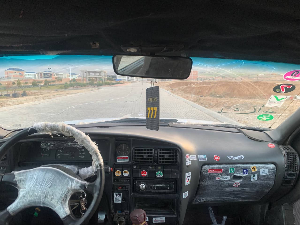 بۆ فرۆشتن و گۆرینەوە ❤️ بەناوی خوای گەورە ئۆمیگا ١٩٩٠ گێر و مەکینە و عەکسلی بەشەرت تەقەو رەقەی بەشەرت بەدوای مەسرەفا مەگەرێ جوار تایەی تازە ویلی تازە لەیت و ئیشارەت و کارەبای بەشەرت کامل مەسرەف کراوە گێر و مەکینەی تازە تەشفیت کراوە بەس ماشەلەی ئەوێت سعری ١٣ گەلەو مەعامەلەیەکی برایانە لە سلێمانیم *********** السليمانية, العراق
