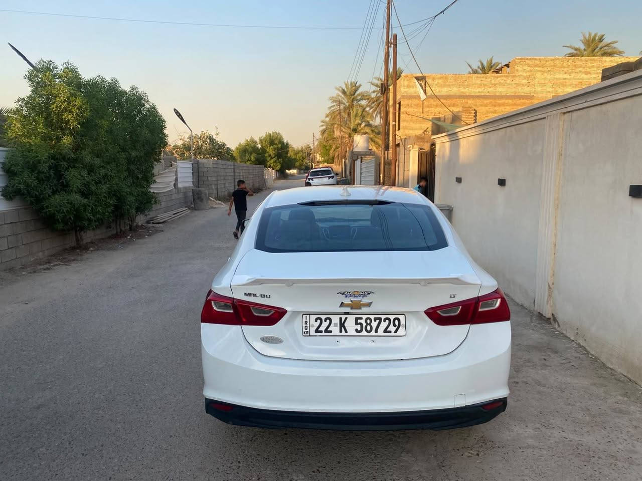ماليبو  LTموديل 18 حادثها خلفي بجم كبس لون ابيض محرك كير عله وضع الشركه فضل الله سياره جاهزه من كلشي نقص برغي مابيه   شاشة ملونة وتبريد قطعتين خمس يصمات تحكم ستيرن السعر 87مستعجل رقم الهاتف ***********بغداد الدوره
