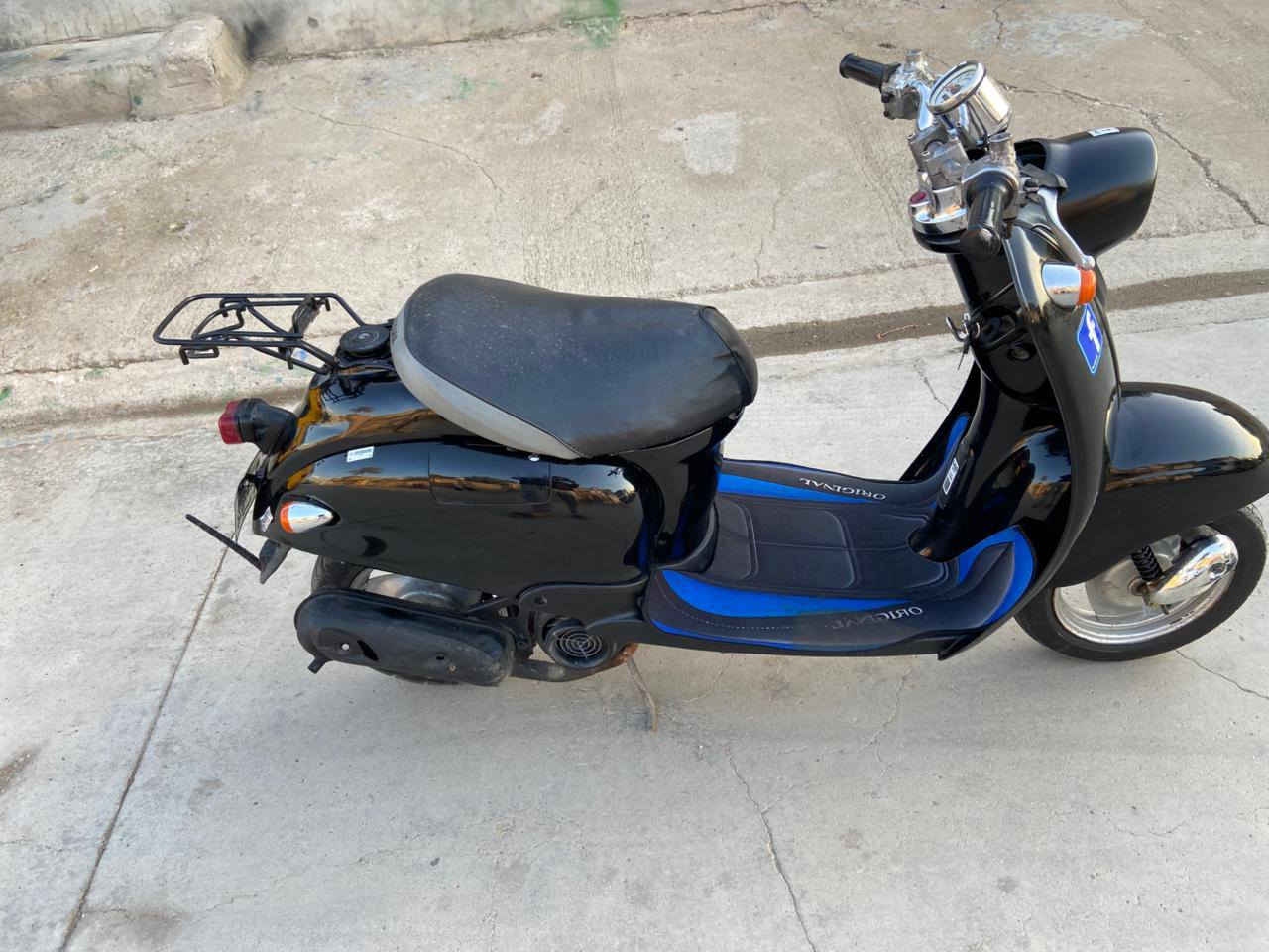 عبد الحليم للبيع كله على بلد عداد السرعه شغال عداد بانزين شغال كابريتر بلادي محرك شرط كبس مامفتوح سلف شغال نكره السعر 375 وبي مجال بسيط رقم الهاتف *********** متواجد اتصال و وتساب
