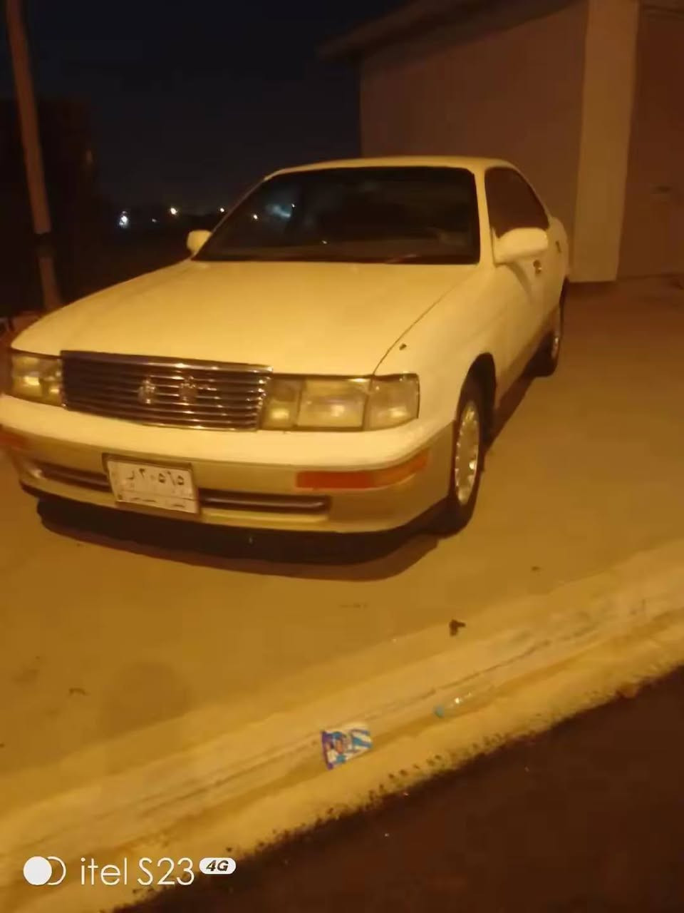 سلام عليكم بطه البيع موديل 2000رقم بصره مكفولة كفله بس صبغ جمالي جانت صفره مكينه كير صارهن شهرين من شادهن 
لايتره.جديد.صاره 10تيام تخم.تاير.جديد.سبير.مانزل.
سعر 70وبيه مجال قليل ***********بي وتساب
***********
