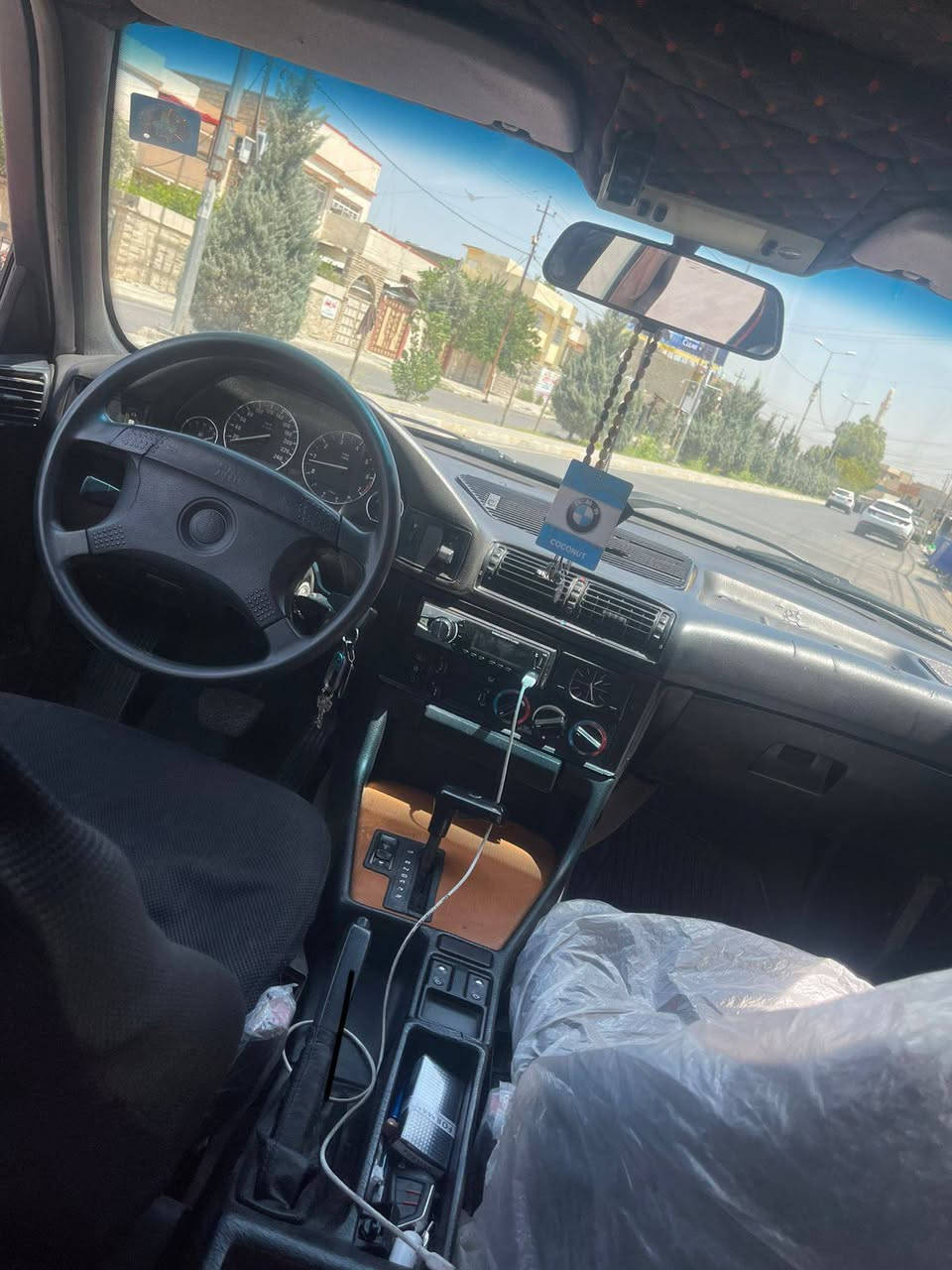 السلام عليكم 
BMW
528
محرك صقر ٢٠٠٢
كير اوتو 
تبريد ثلج 
بلا ضرر 
مكينه كير تبريد شرط
طخم نضيف 
باتري جديد 
سنتر لوك 
كهربائية كلها شغله 
السعر 60وبي مجال اتصل وتدلل 
٠٧٨٤٢٨٥٧٣٨


**إذا كنت صاحب هذا الإعلان وتريد حذفه لأي سبب، رجاءا أرسل رسالة إلى الدعم الفني**