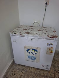 مجمدة • ثلاجة • للبيع