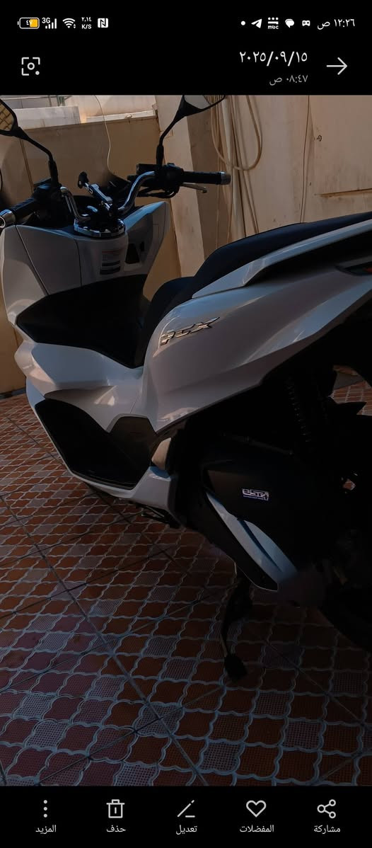 السلام عليكم دراجه من نوع بي سي اكس للبيع الجيل الرابع ياباني دراجه مقفوله زلغ واحد ما بيها دراجه نظيفه ماخذها زيرو قبل اربعه اشهر ماشيه 9الف دراجه قطعه نادره فول نظافه سعر الدراجه 30 ورقه وبيه مجال  مكاني ناصريه ***********
