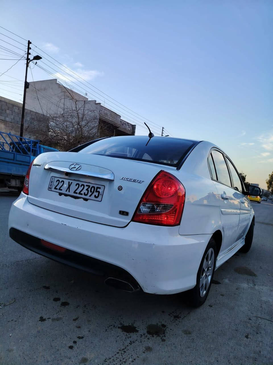 اكسنت دبدوب/ 2011
مكينه 16 اصلي CCVT
مكينه وكير شرط 
سنوية وهزة ورقم جديد بأسمي
بدون ضرر
السعر/ 100وبيها مجال 
للاستفسار للاتصال على الرقم/***********
***********
