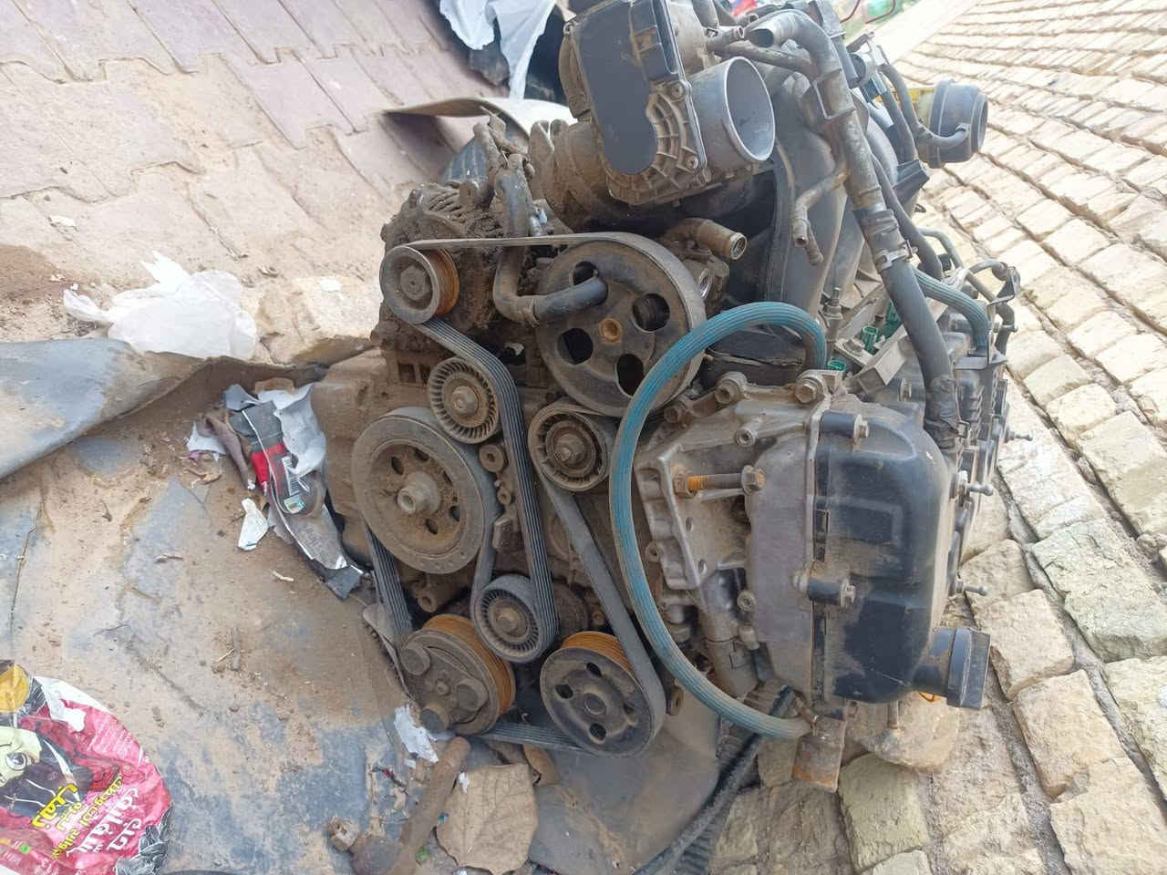 محرك سازوكي فيتارا اربعة سلندر 2400 بيه گازگيت ابيع كوم حديد كامل هو وتفرعاته وعقله وظفيرته كامل المحرك شغال بس ينفخ الماي ابيع كوم حديد .
اللي يرغب بشرائه يرسل رساله على الخاص


**إذا كنت صاحب هذا الإعلان وتريد حذفه لأي سبب، رجاءا أرسل رسالة إلى الدعم الفني**