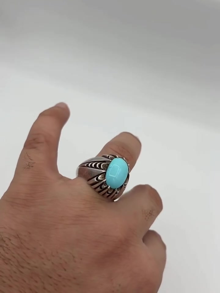 💍 خاتم بحجر الفيروز النيشابوري
✨ بلون تركوازي مميز
✨ صياغة يدوية أنيقة
✨ فضة عيار 925

💰 السعر السابق: 300,000 الف 
🔥 السعر الحالي: 200,000 الف دينار #النجف #العراق_السعودية_قطر_الامارات_الكويت_البحرين_اليمن_الخليج_سوريا_مصر_لبنان_الجزائر_تونس_المغرب_قطر_دبي #الفيروز_النيشابوري #أحجار_كريمه #خواتم_فضة


**إذا كنت صاحب هذا الإعلان وتريد حذفه لأي سبب، رجاءا أرسل رسالة إلى الدعم الفني**