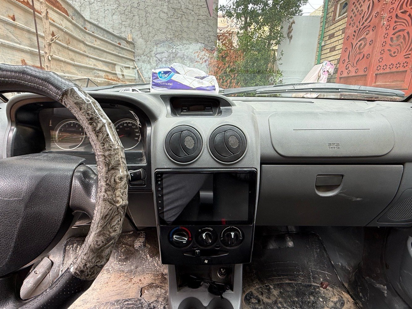 سلام عليكم سايبا ابيض موديل 2021 للبيع ماشية 166 بيها شبر بالجاملغ الخلفي عكس السايق بارد ، مكانها كربلاء رقم كربلاء السعر 60 وبيها مجال الشراي