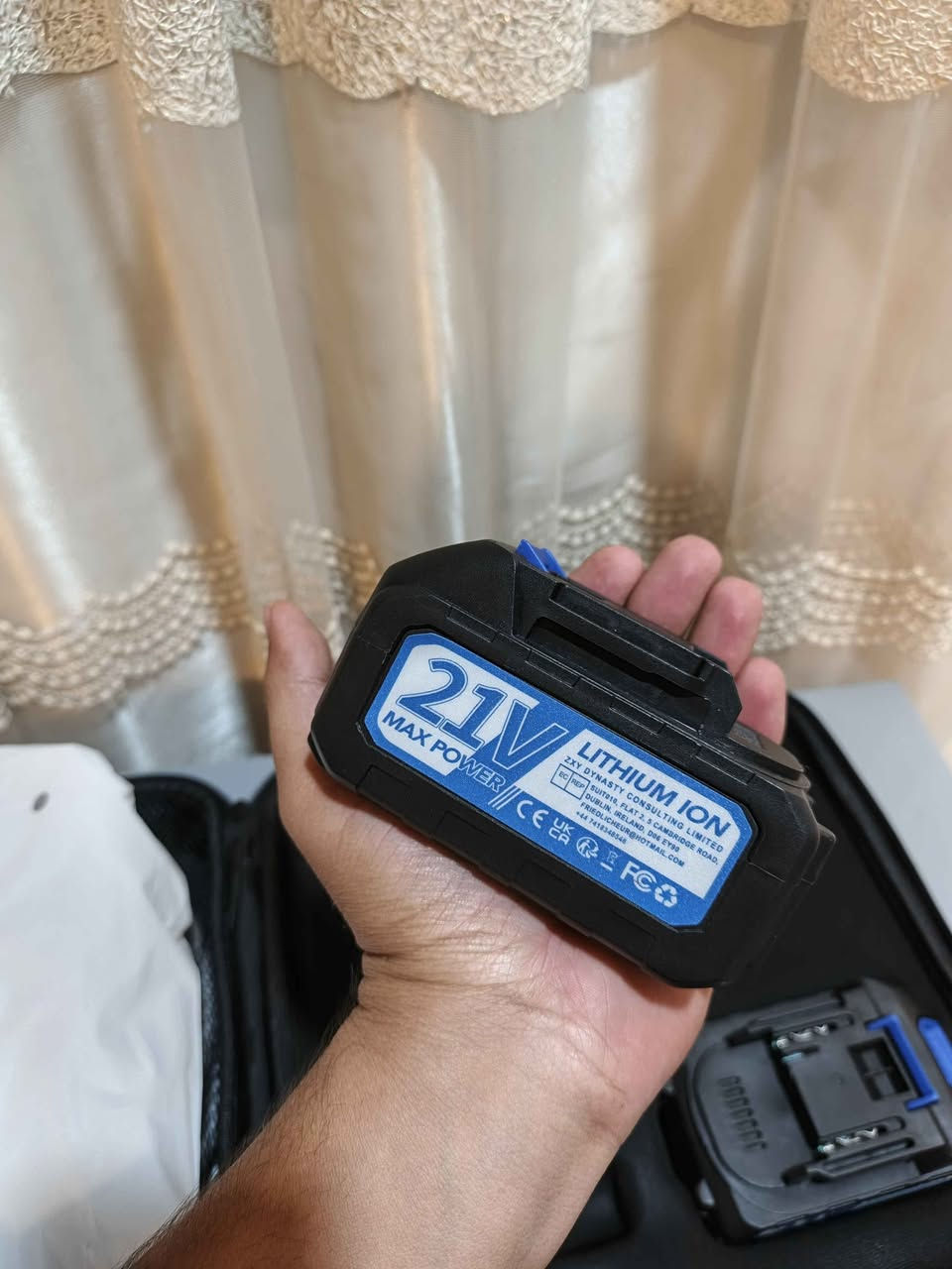 فارة غسل جديدة غير مستخدم بطاريات 2 شحن مع كامل الملحقات وبطل الرغوه والصونده 40 أربيل, العراق


**إذا كنت صاحب هذا الإعلان وتريد حذفه لأي سبب، رجاءا أرسل رسالة إلى الدعم الفني**